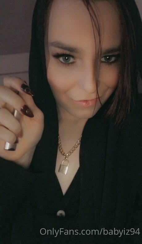 小柄な妻OnlyFans エロチック ギャラリー