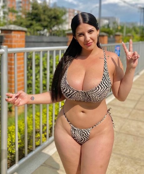 Yoselin castiillo 高品質女優 写真