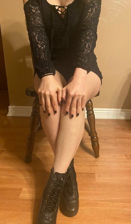 手袋オンリーファンズ ポルノ 写真