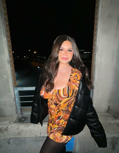 BBW パウグ オンリーファンズ 無料エロ 写真