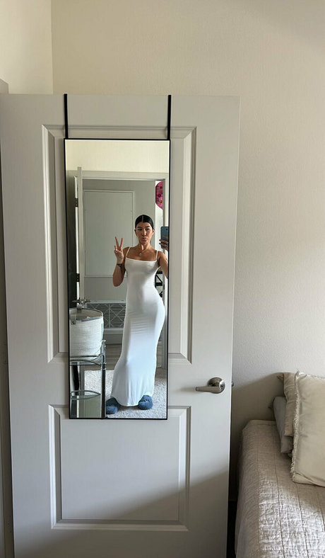 thesophiakelly 無料女優 写真