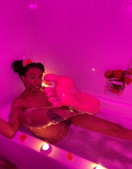 strawberry bubbles トップスター 写真