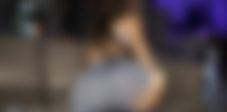 金髪の射精OnlyFans ポルノグラフィック ギャラリー