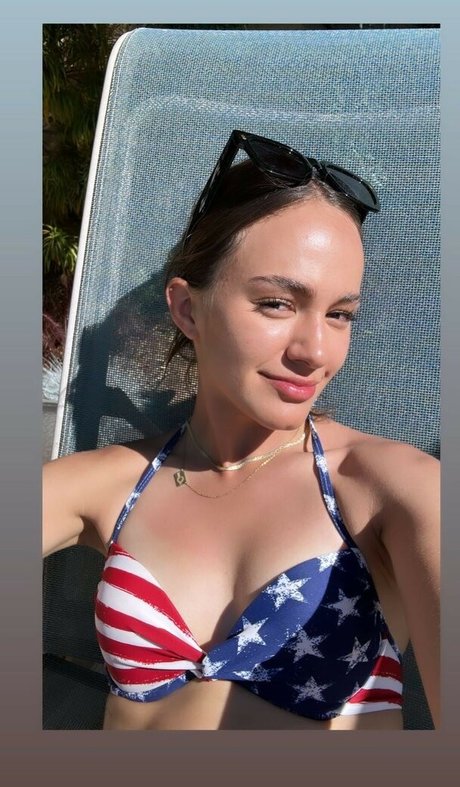 Andrea Guti rrez 完璧な女優 写真