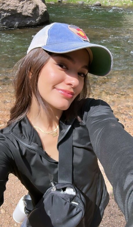 Andrea Guti rrez 素敵なスター 写真