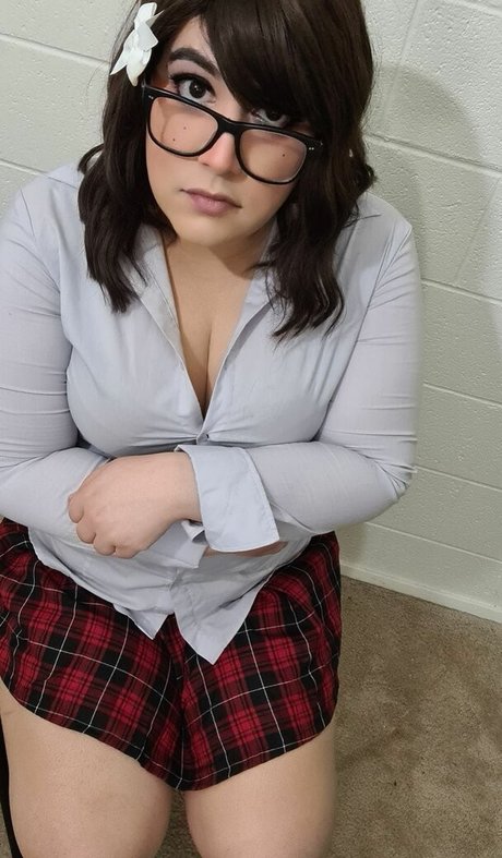 トゥインクスオンリーファンズ 無料ポルノ 画像