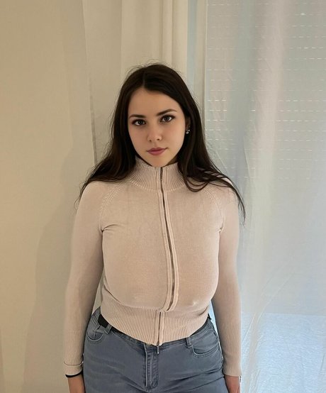 mia gaarciia トップスター 写真