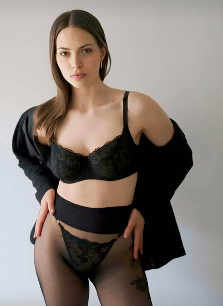 セクシーなドレスOnlyFans xxx ギャラリー