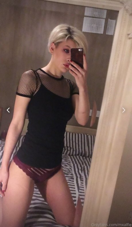 プールファックOnlyFans セクシーxxx 画像