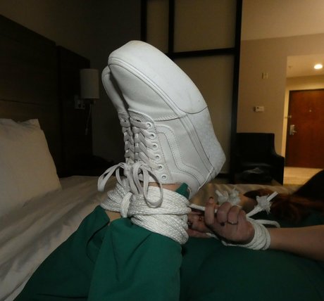 sweetpeacheslanevip かわいいスター 画像