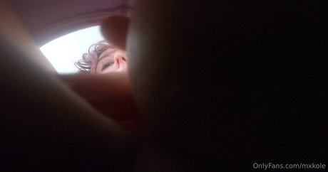 remifree ポルノスター 写真