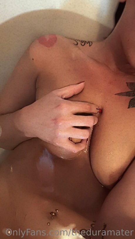 theduramater セックスモデル 写真