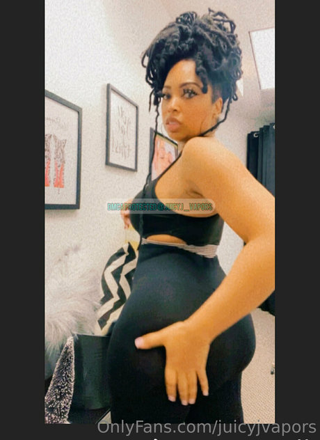 足ヌードオンリーファンズ セクシーヌード 写真