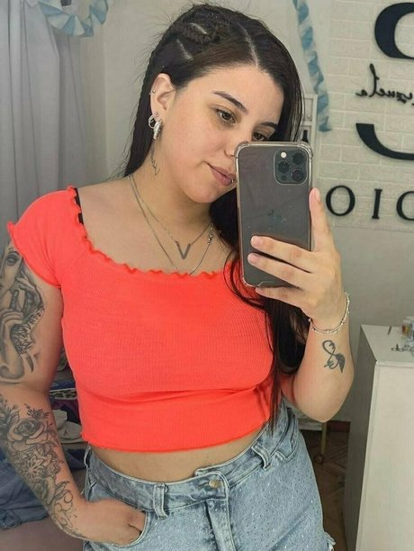 男性TikTokスターOnlyFans 無料セクシー ギャラリー