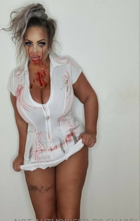 男性TikTokスターOnlyFans セクシーヌード ギャラリー