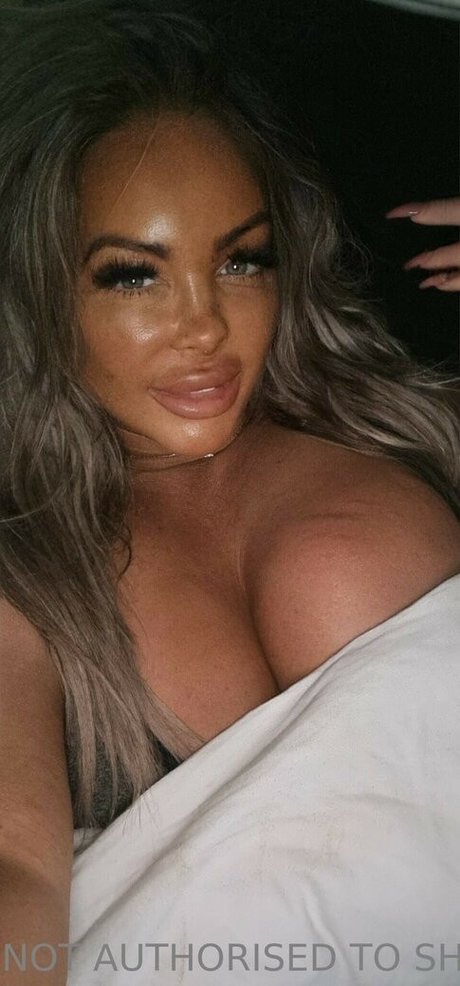 黒人アメリカ人OnlyFans ポルノ 画像