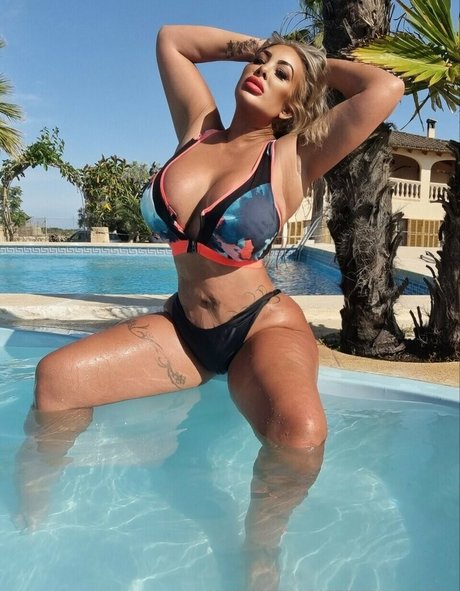 興奮した看護師OnlyFans セクシー裸 アーカイブ