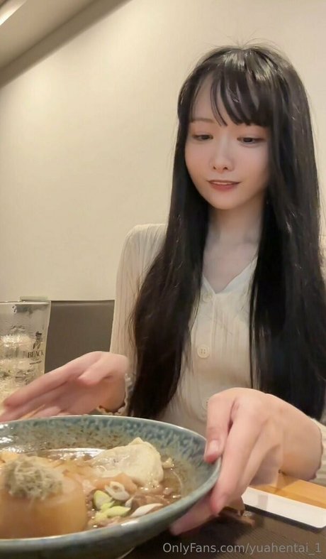 yuahentai 1 ポルノ女優 写真