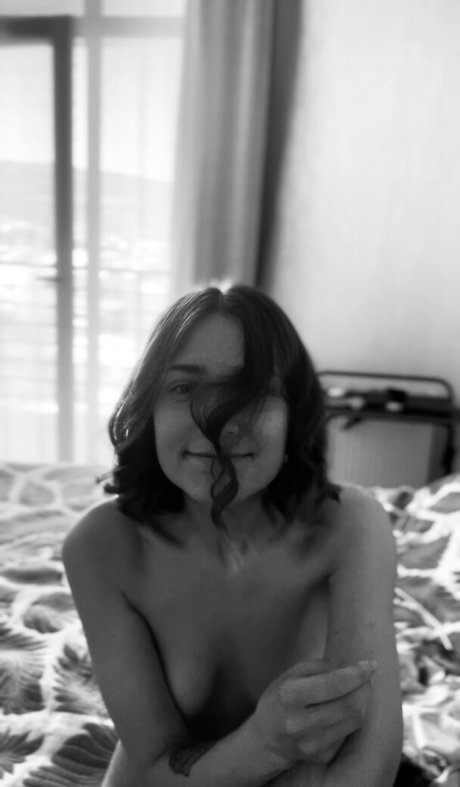 ne o bumage ヌードモデル 画像