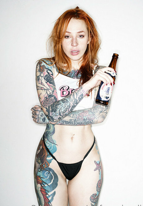 アジア人 BBC オンリーファンズ エロ ギャラリー