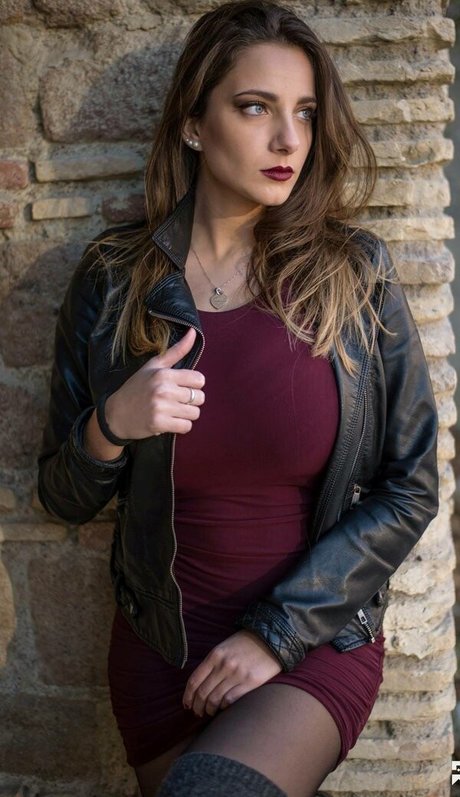 Cleo Bracchi スターセックス 写真