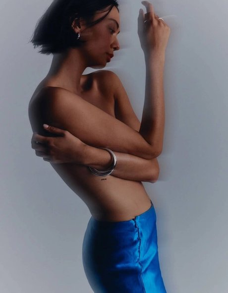 ぽっちゃり 主観視点 OnlyFans 無料セクシー 画像