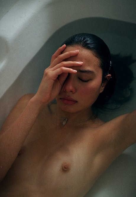 Bridget Gao Hollitt 完璧なポルノスター 写真