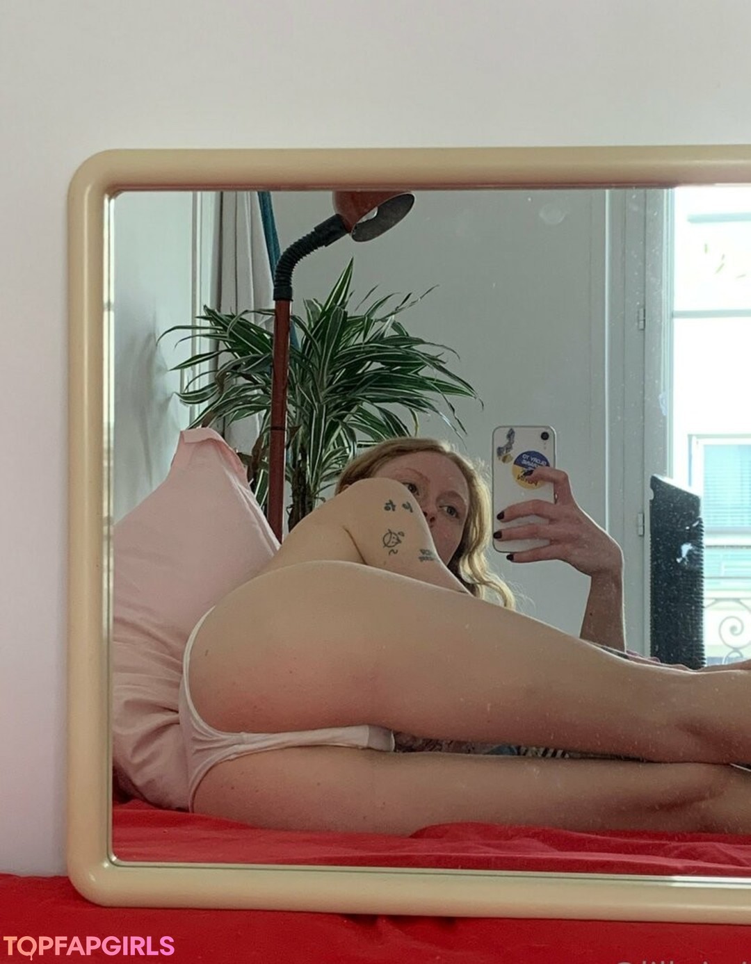 巨乳 パイズリ OnlyFans アダルト無料 写真