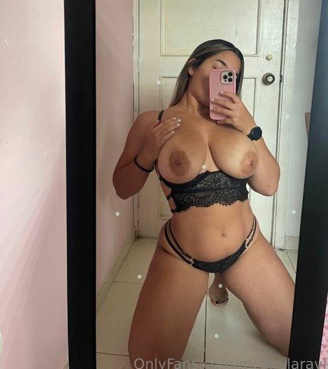 Maria Camila Ravi ポルノスター セックス ギャラリー