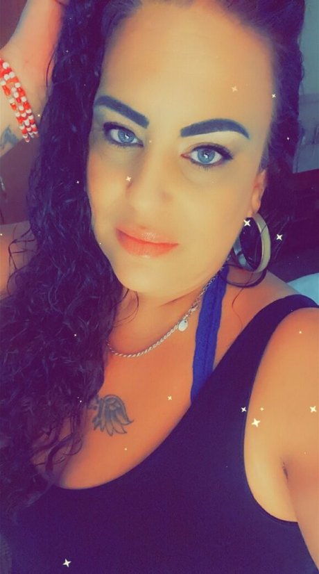 自然な赤毛のオンリーファンズ 美しいポルノ ギャラリー