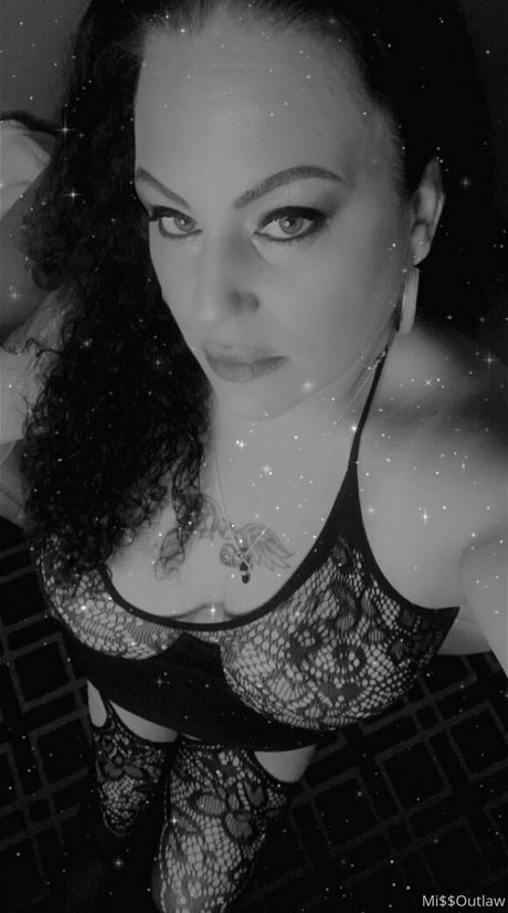 missoutlawakaladyk ポルノスター xxx 画像