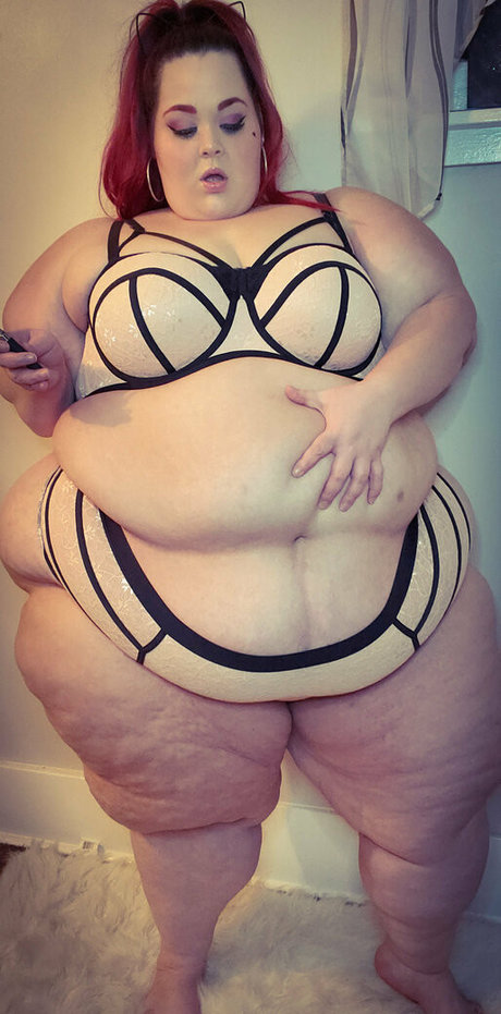 bubblybooty 無料女優 写真