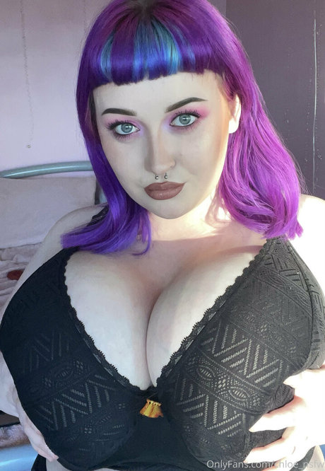 chloe nsfw Profilbild