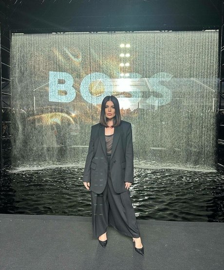 GKay ポルノスター ホット 写真