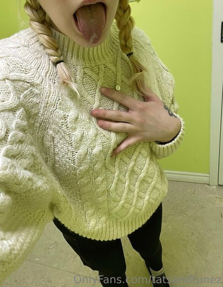 tatsandtunez 無料スター 写真