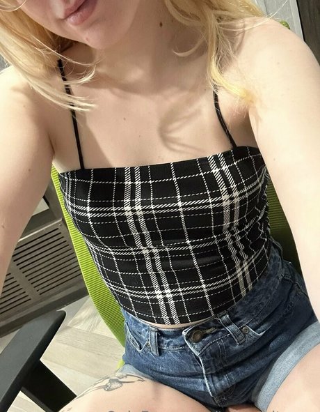 フィットネスインフルエンサーオンリーファンズ 無料セクシー 写真