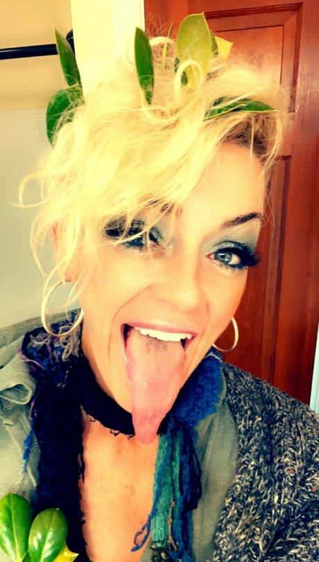 sashamoon1621 セクシーなスター 画像