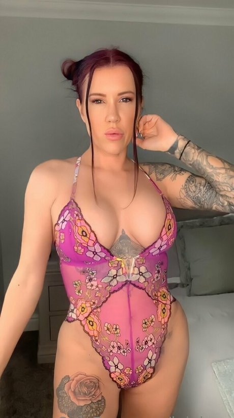 18歳のオンリーファンズ アートxxx 写真