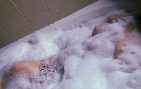 sage 111 セックスポルノスター 画像