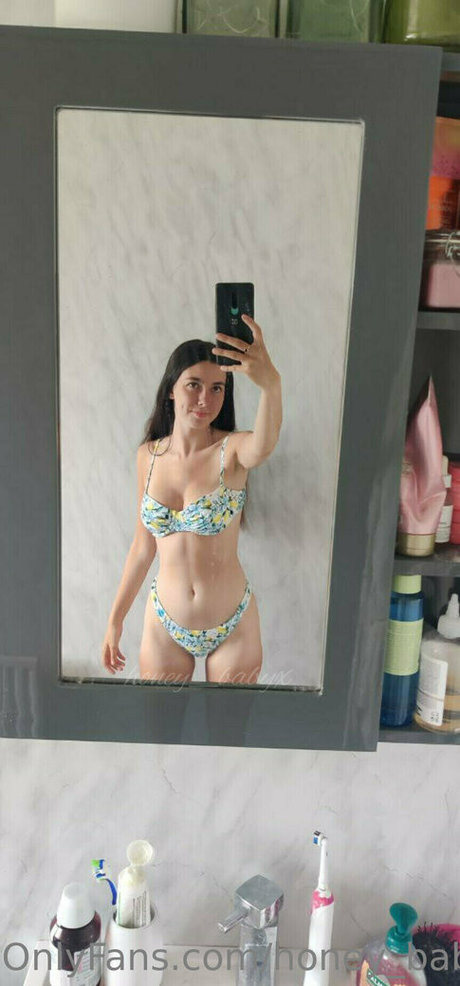 赤毛の熟女オンリーファンズ ホット 写真