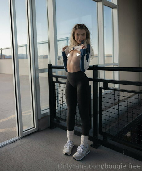 bougie free セクシーモデル 画像