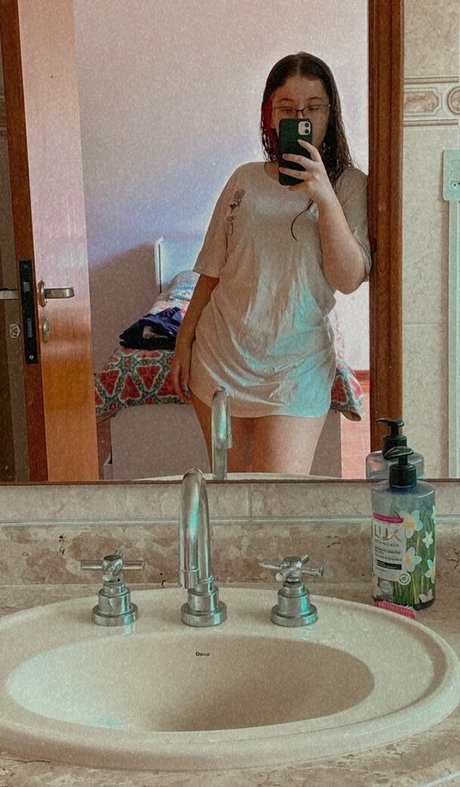 熟女メガネOnlyFans 素敵 ギャラリー