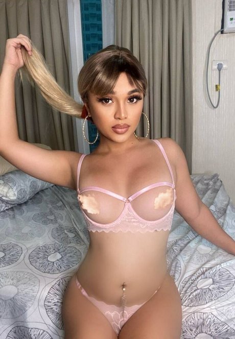 Tanya Wild 最高のポルノスター 画像