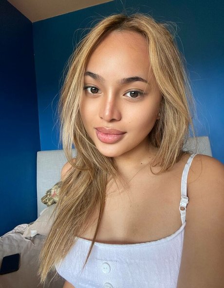 Tanya Wild セックスモデル 画像