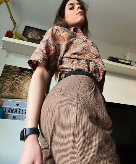 tsjennazz ヌードスター 画像