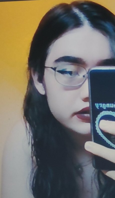 ブラックマジックオンリーファンズ エロ 画像