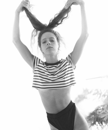 Daniel Shtaiman 高品質モデル 写真