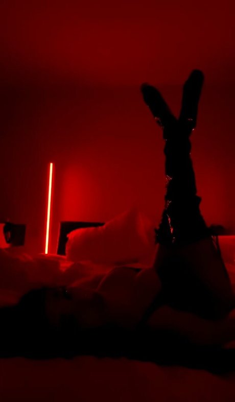 フェイシャルオンリーファンズ 無料セクシー 写真