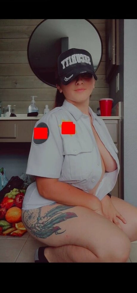 lewdicorndlc ホットなスター 写真