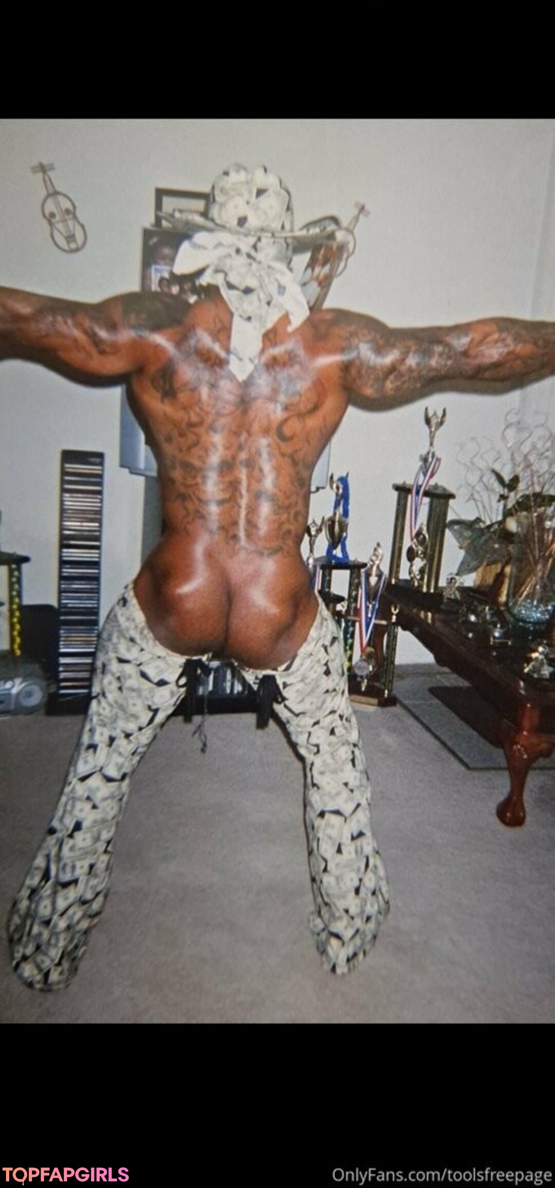 太めのブロンドオンリーファンズ 無料ポルノ 写真